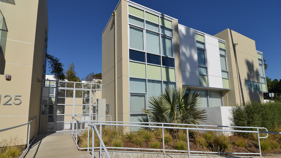 125<br> Pacific Street